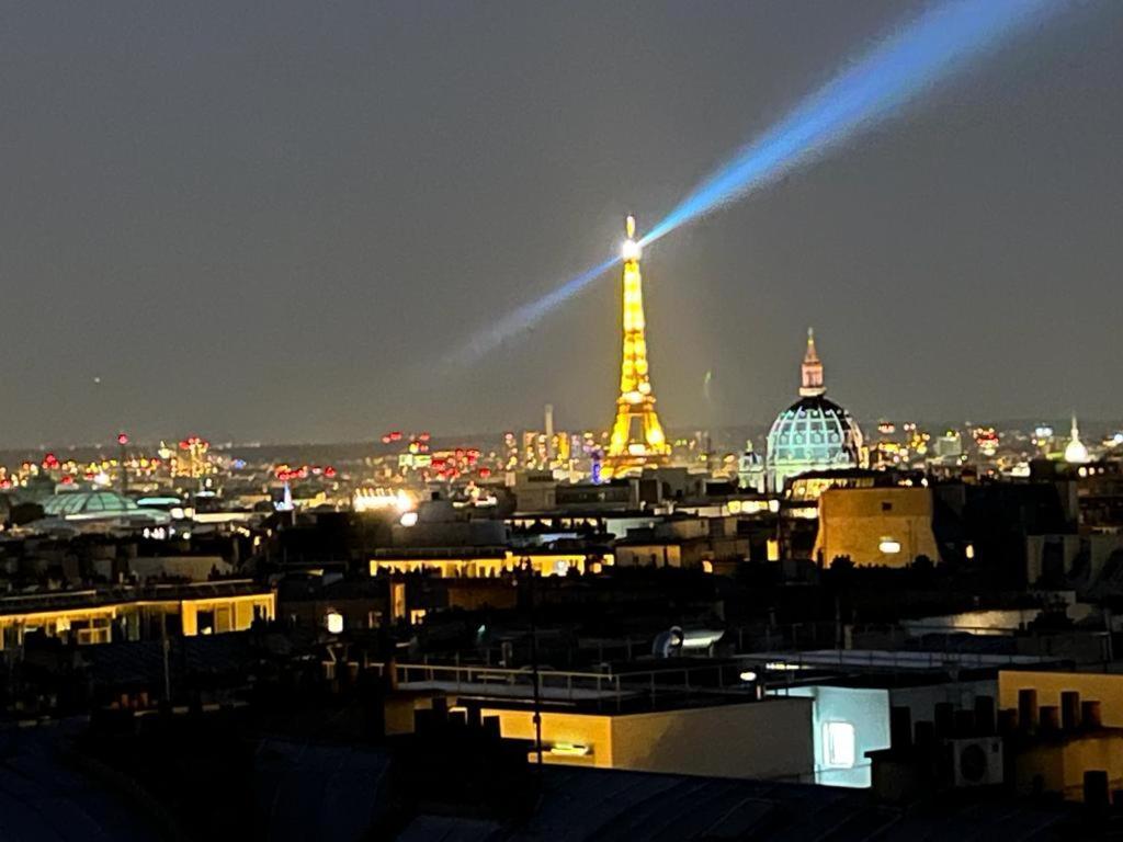 3 Pieces Avec Vue 360 Sur Paris